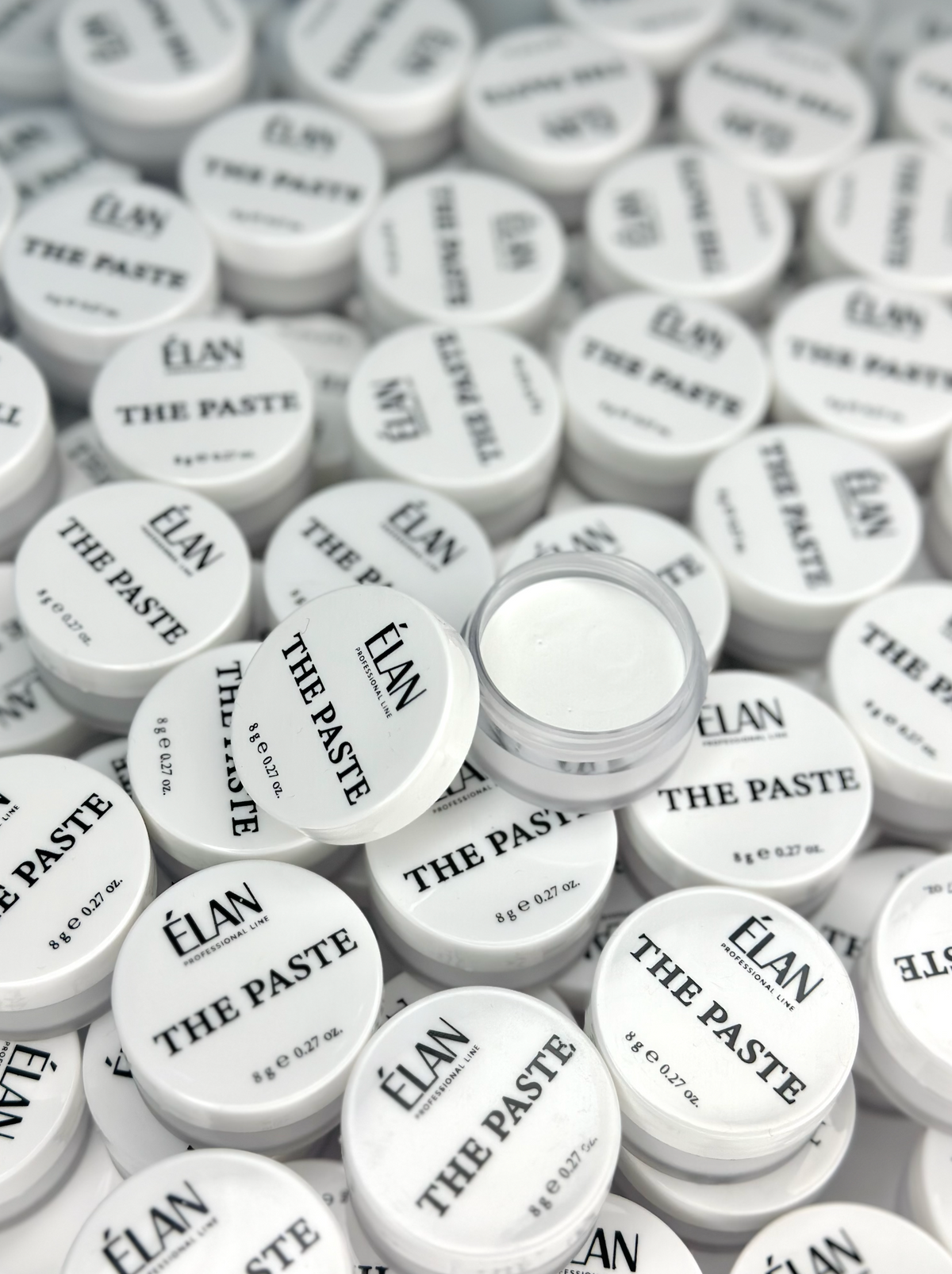 ÉLAN - The Paste - Eyebrow and Lip Contour Paste