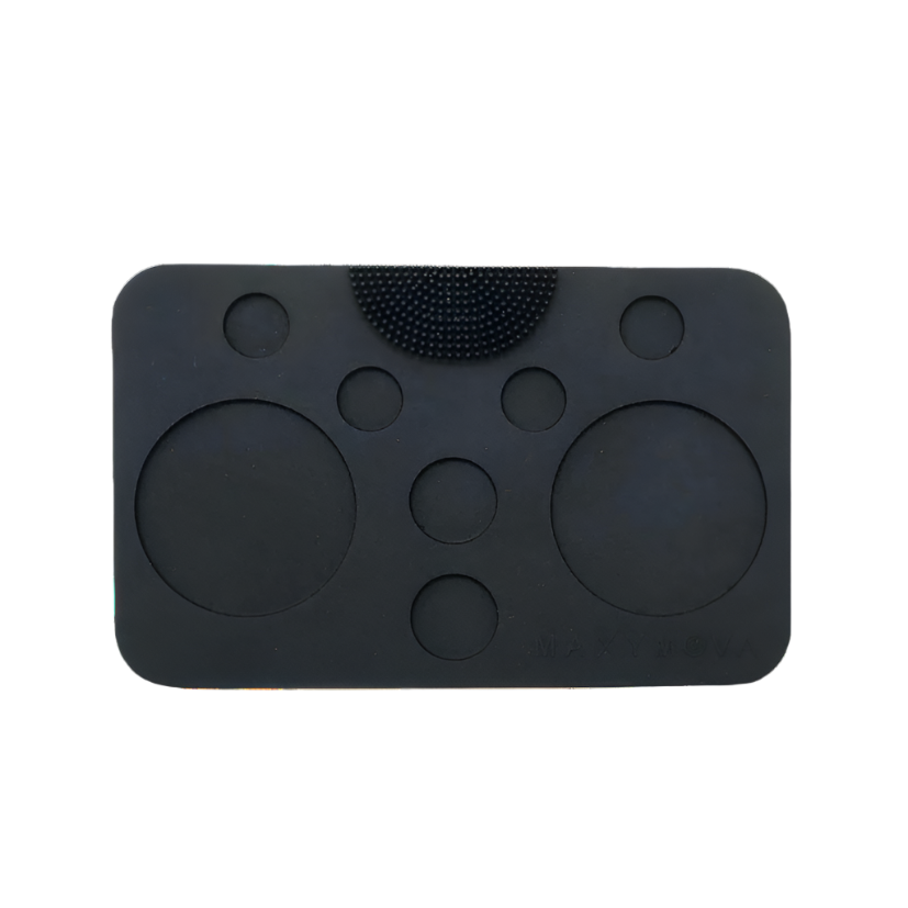 Maxymova Lamipad Silicone Palette - Black